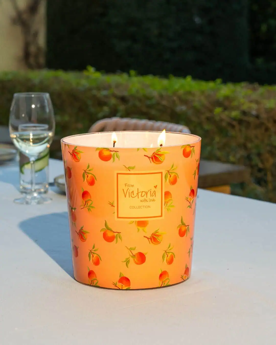 Bougie-Fruit Peach-S-Victoria-Fortunas_2 Bougie-Fruit Peach-S-Victoria-Fortunas_2