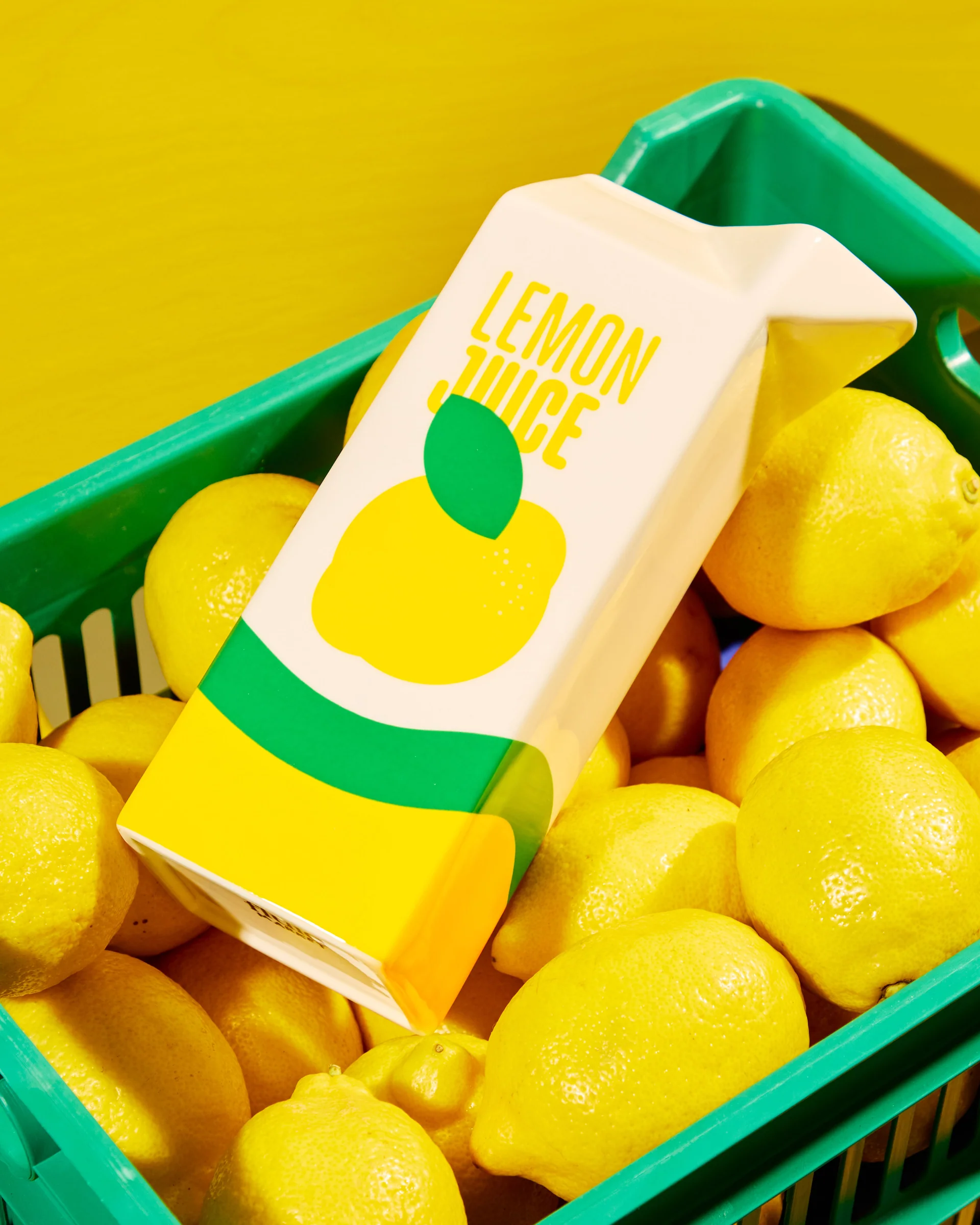 Vase-Lemon Juice-Fluid-Market-Fortunas_2