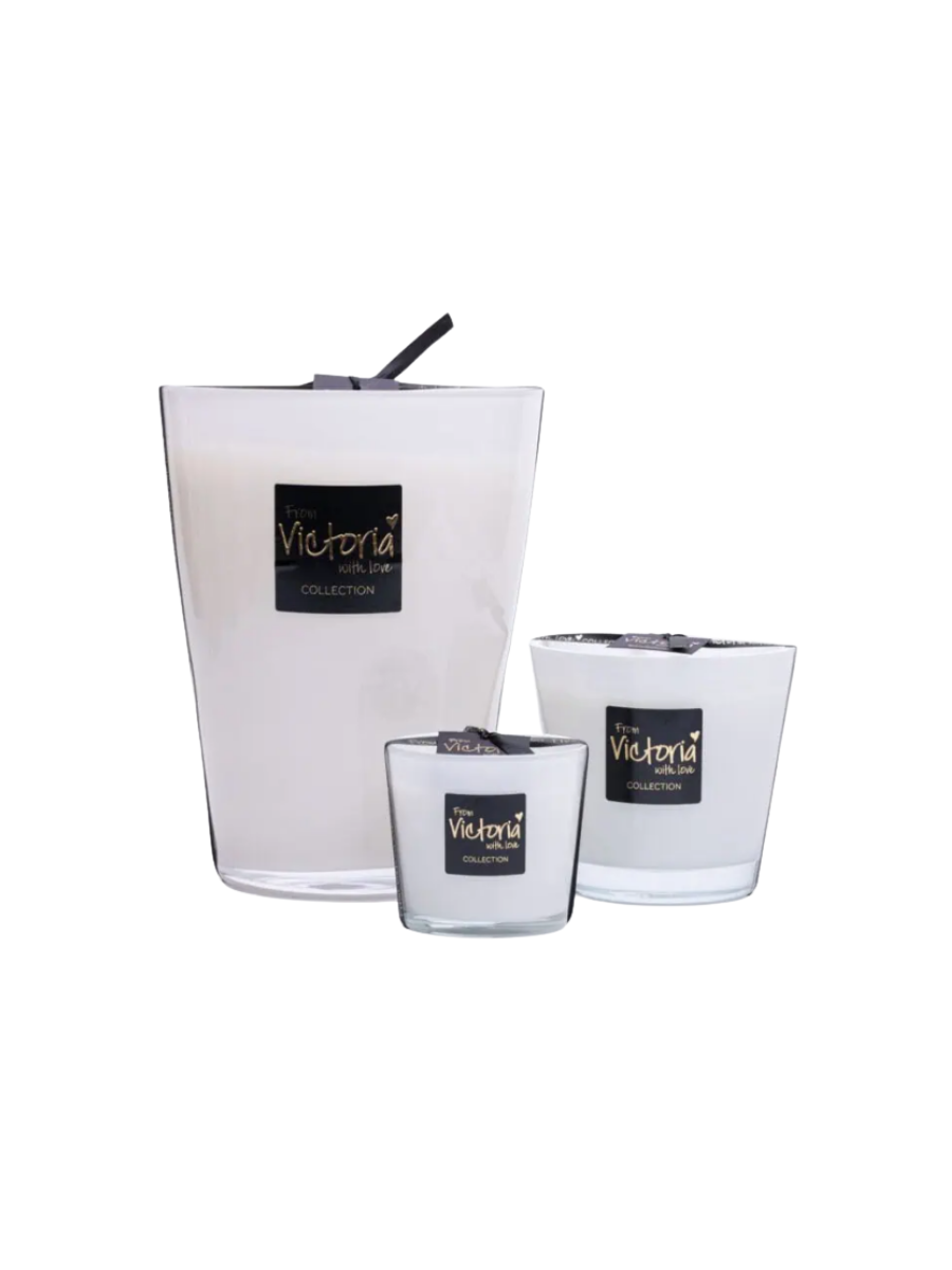 Bougie-Glossy-White-S-Victoria-Fortunas_4 Bougie-Glossy-White-S-Victoria-Fortunas_4