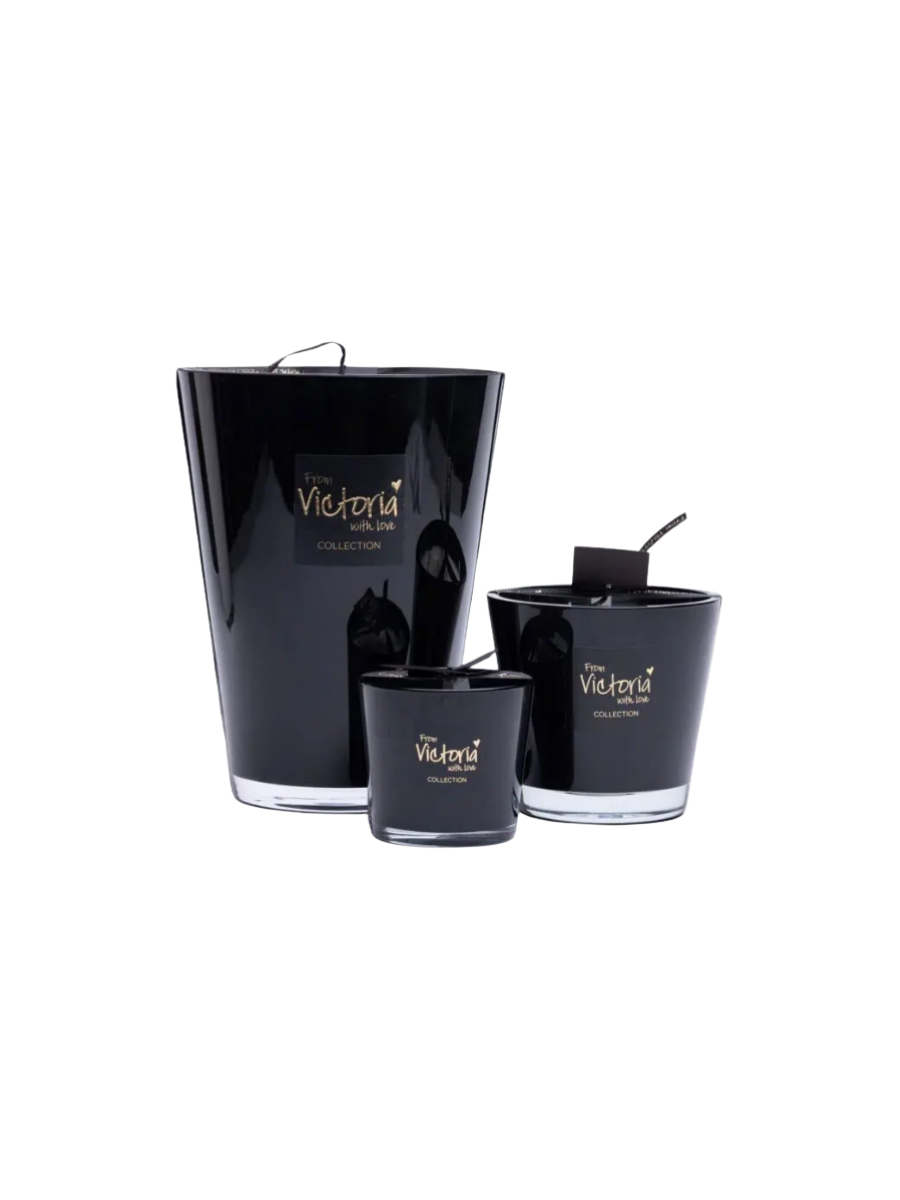 Bougie-Glossy-Black-M-Victoria-Fortunas_3 Bougie-Glossy-Black-M-Victoria-Fortunas_3