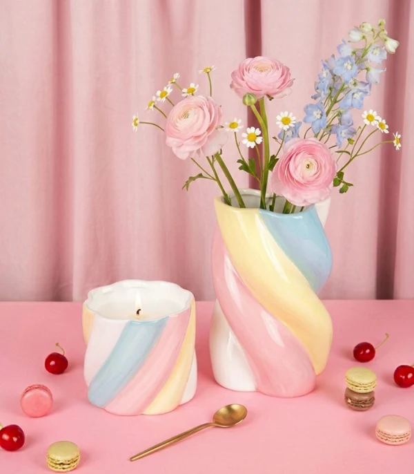 Vase-Candy- Marshmallow-L’expressionst-Fleurs-Fortunas-Mouscron Vase-Candy- Marshmallow-L’expressionst-Fleurs-Fortunas-Mouscron