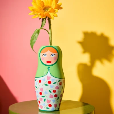 Vase-Dolls-Flowers- Fluid Market-Fleurs-Fortunas-Mouscron